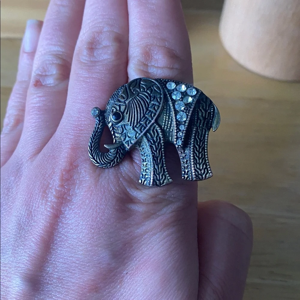 Park Lane stretch two tone elephant ring
